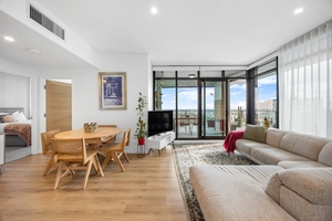 1810/180 Franklin Street, Adelaide, SA 5000 photo 3 of 29