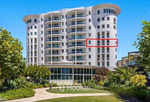 28/11 Casuarina Drive, Bunbury, WA 6230