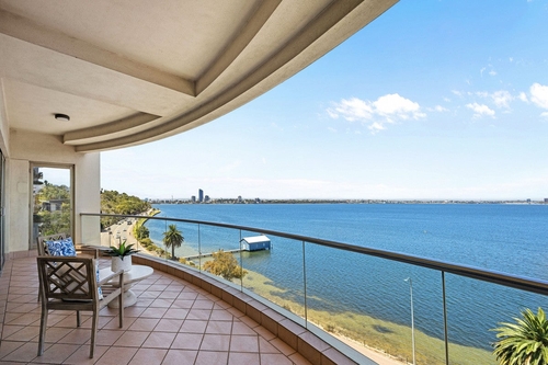 5/2 Wingfield Avenue, Crawley, WA 6009