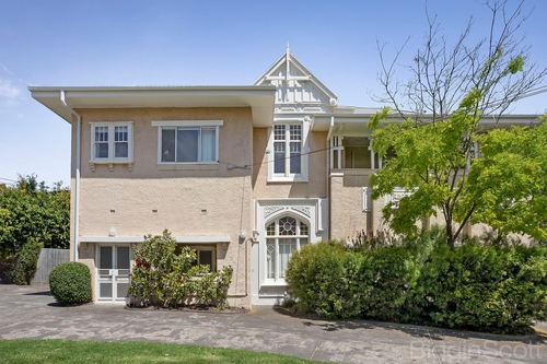 4/10 Elm Avenue, Elsternwick, VIC 3185