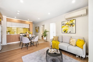 2401/8 Sutherland Street, Melbourne, VIC 3000 photo 3 of 21