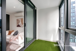 3903/8 Sutherland Street, Melbourne, VIC 3000 photo 3 of 21