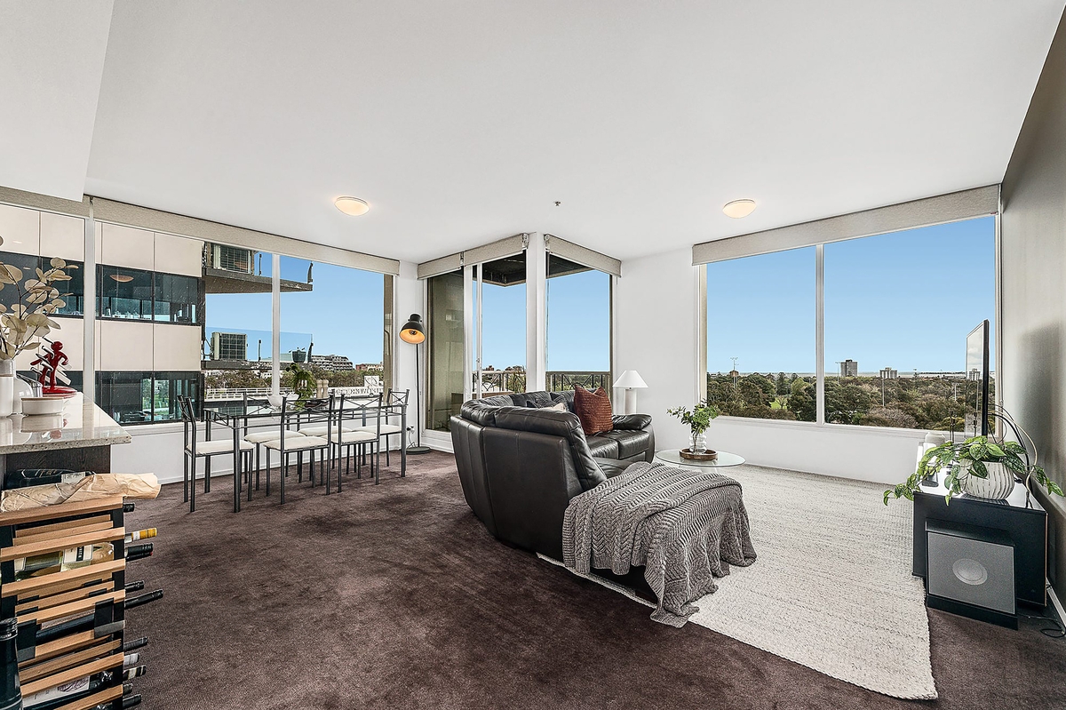 804/82 Queens Road