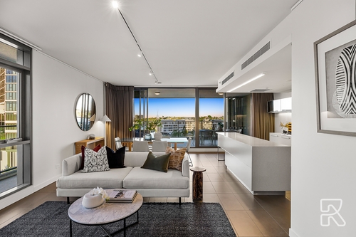 28/27 Cunningham Street, Newstead, QLD 4006