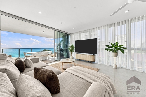 502/4 Twenty First Avenue, Palm Beach, QLD 4221