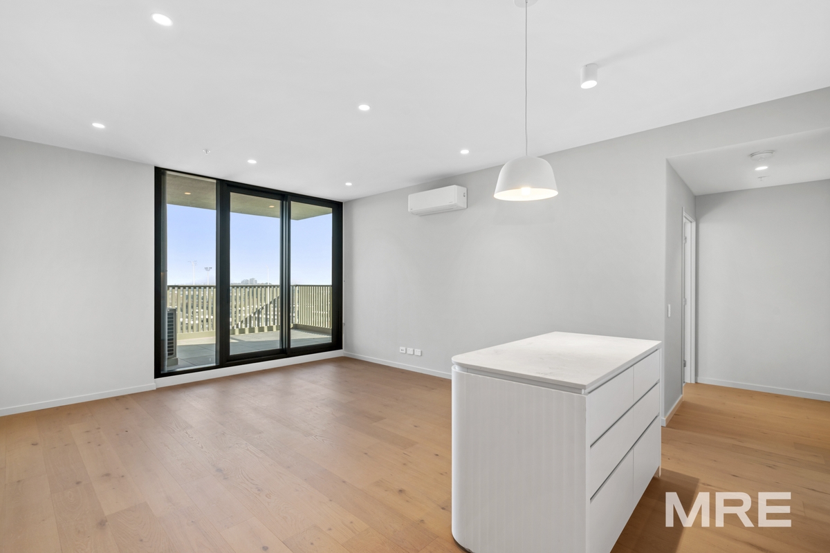 612/272 Normanby Road