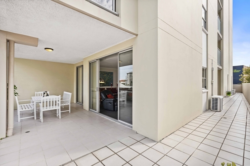 2/93 Leichhardt Street, Spring Hill, QLD 4000
