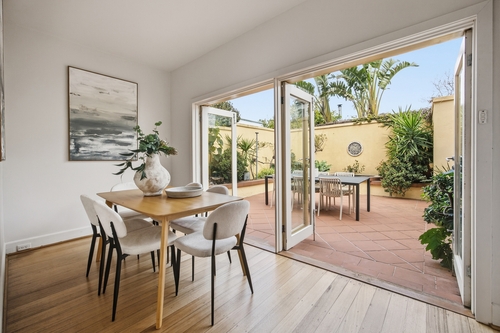 1/32 Peel Street, Windsor, VIC 3181