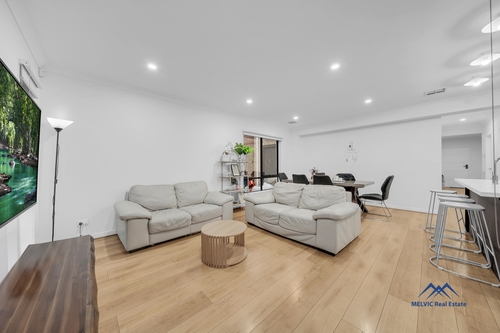 92 Fairground Promenade, Berwick, VIC 3806