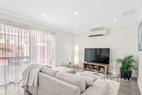 1/201 Boardman Road, Canning Vale, WA 6155