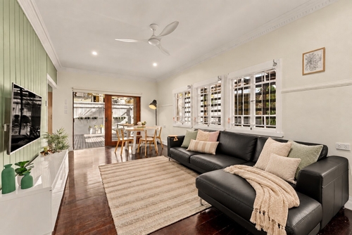 23 Duke Street, Cannon Hill, QLD 4170