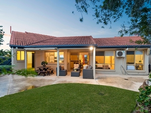 16 Rembrandt Street, Carina, QLD 4152