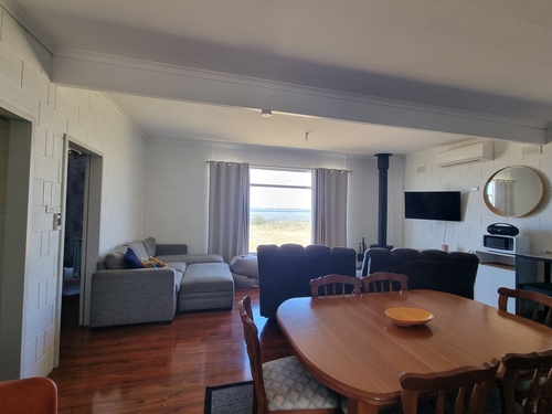 16 Hickeys Drive, Coobowie, SA 5583
