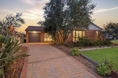 24 Debussy Place, Cranebrook, NSW 2749
