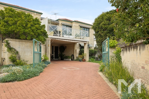 2/52 Preston Point Road, East Fremantle, WA 6158