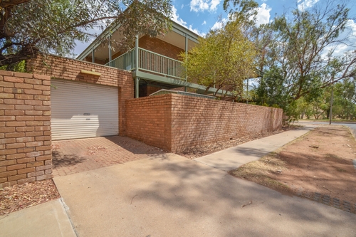 4/2 Warburton Street, East Side, NT 0870