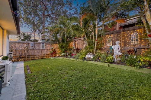 9 Wren Close, Forest Lake, QLD 4078