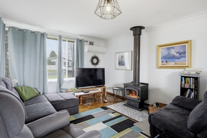 47 Arthur Street, George Town, TAS 7253 photo 2 of 17