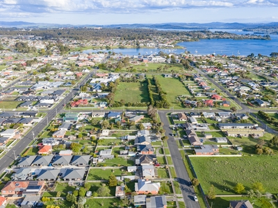 42 Bathurst Street, George Town, TAS 7253 photo 1 of 24