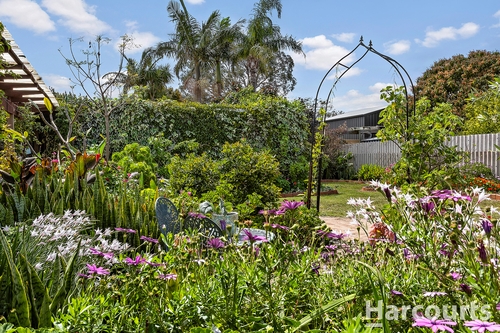 7 Wanbi Place, Greenfields, WA 6210