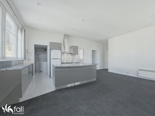 2/1 Creswells Row, Hobart, TAS 7000