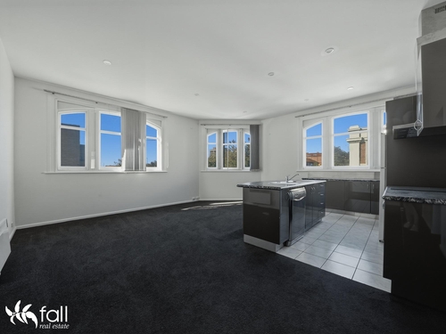 2/1 Creswells Row, Hobart, TAS 7000