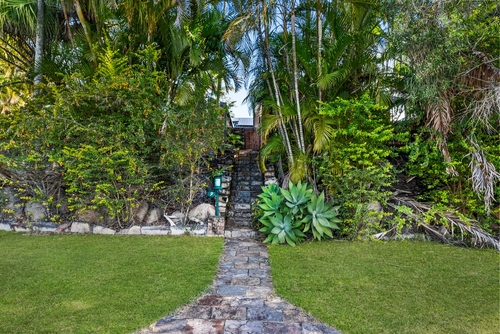 9 Stonyfell Court, Holland Park, QLD 4121