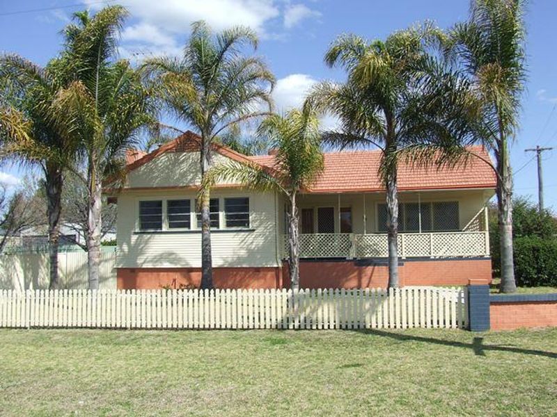 30 Gilchrist Street, Inverell, NSW 2360 for Sale