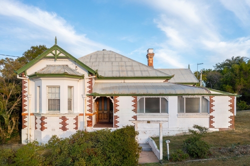 15 Macalister Street, Ipswich, QLD 4305