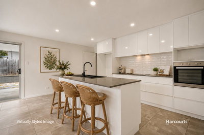 12 Guthrie Street, Kingston, TAS 7050 photo 2 of 18