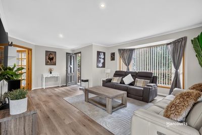 201 Redwood Road, Kingston, TAS 7050 photo 2 of 25