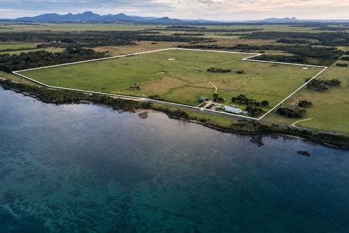 1229 Coast Road, Lady Barron, TAS 7255
