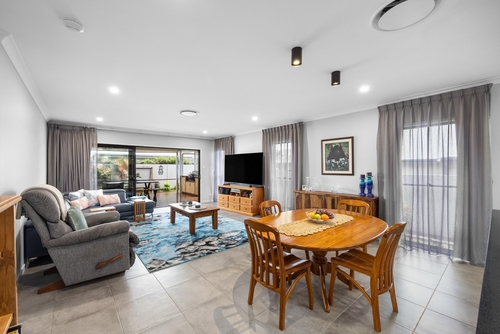 43 Ruby Crescent, Meridan Plains, QLD 4551