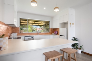 13 Sutton Avenue, Mount Gambier, SA 5290 photo 3 of 20