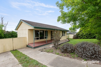 33 Hayes Crescent, Mount Gambier, SA 5290