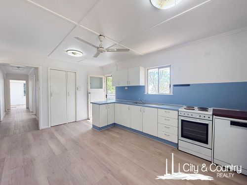 4 Emerald Street, Mount Isa, QLD 4825