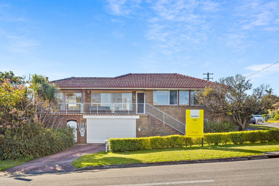 28 Mackenzie Avenue, Mount Warrigal, NSW 2528 for Sale