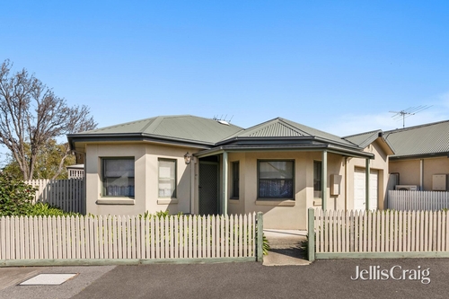 17 Wilkins Street, Newport, VIC 3015
