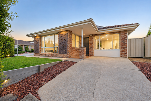 13 Warabin Crescent, Ngunnawal, ACT 2913