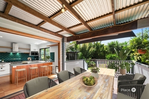 136 Norman Avenue, Norman Park, QLD 4170 photo 3 of 20