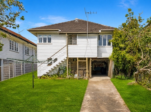 9 Dalma Street, Norman Park, QLD 4170