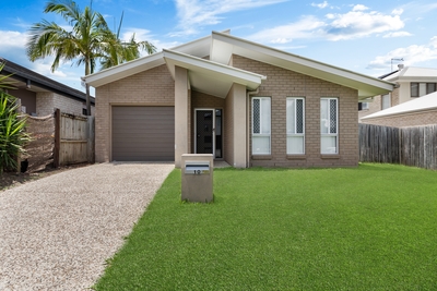 10 Wallarah Parade, North Lakes, QLD 4509