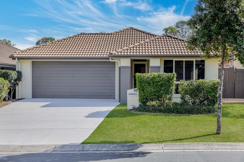 32 Langham Crescent, North Lakes, QLD 4509