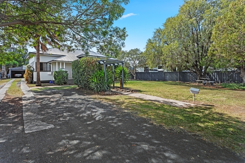 106 Kent Street, Oakey, QLD 4401
