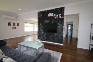 123 Matthews Avenue, Orange, NSW 2800 photo 2 of 11