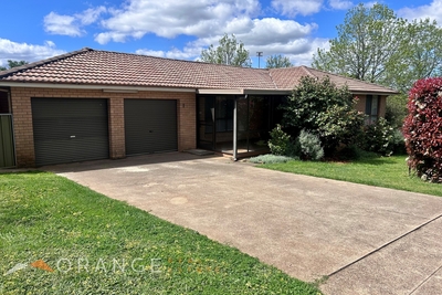 1 Kalkadoon Place, Orange, NSW 2800
