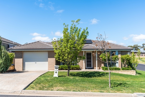 20 Begonia Place, Orange, NSW 2800