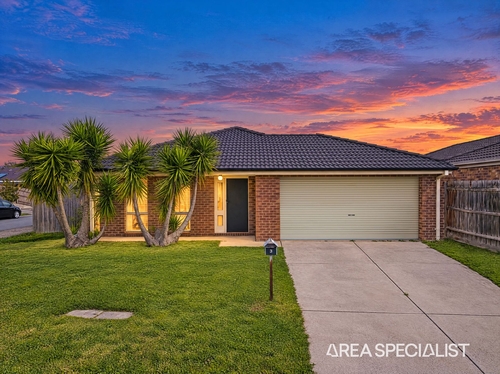 3 Whipbird Court, Pakenham, VIC 3810