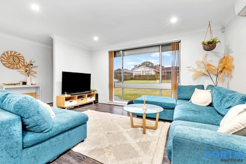 57 Pelsart Avenue, Penrith, NSW 2750