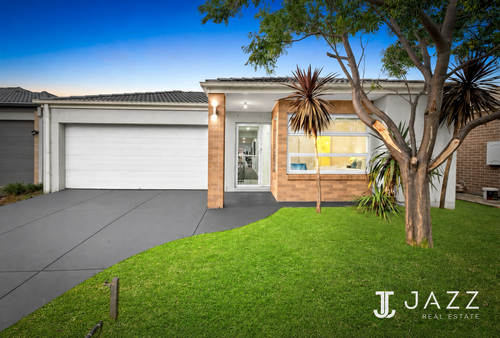61 Barnstormer Boulevard, Point Cook, VIC 3030